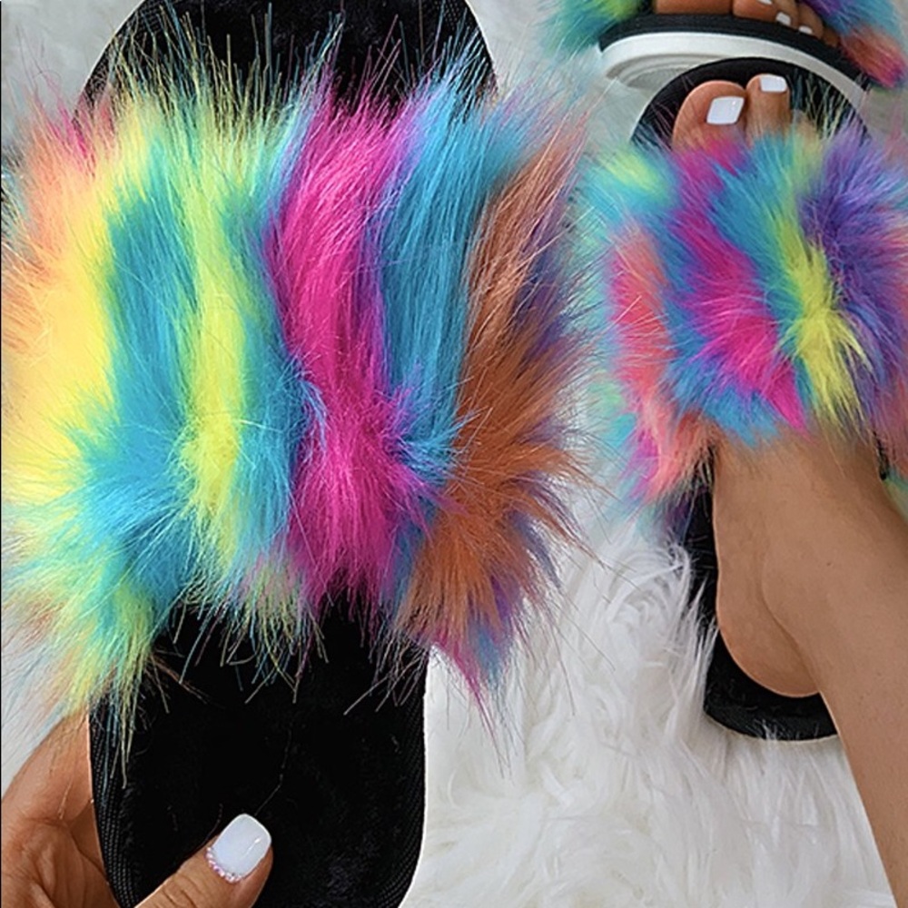 Furry slides 💕